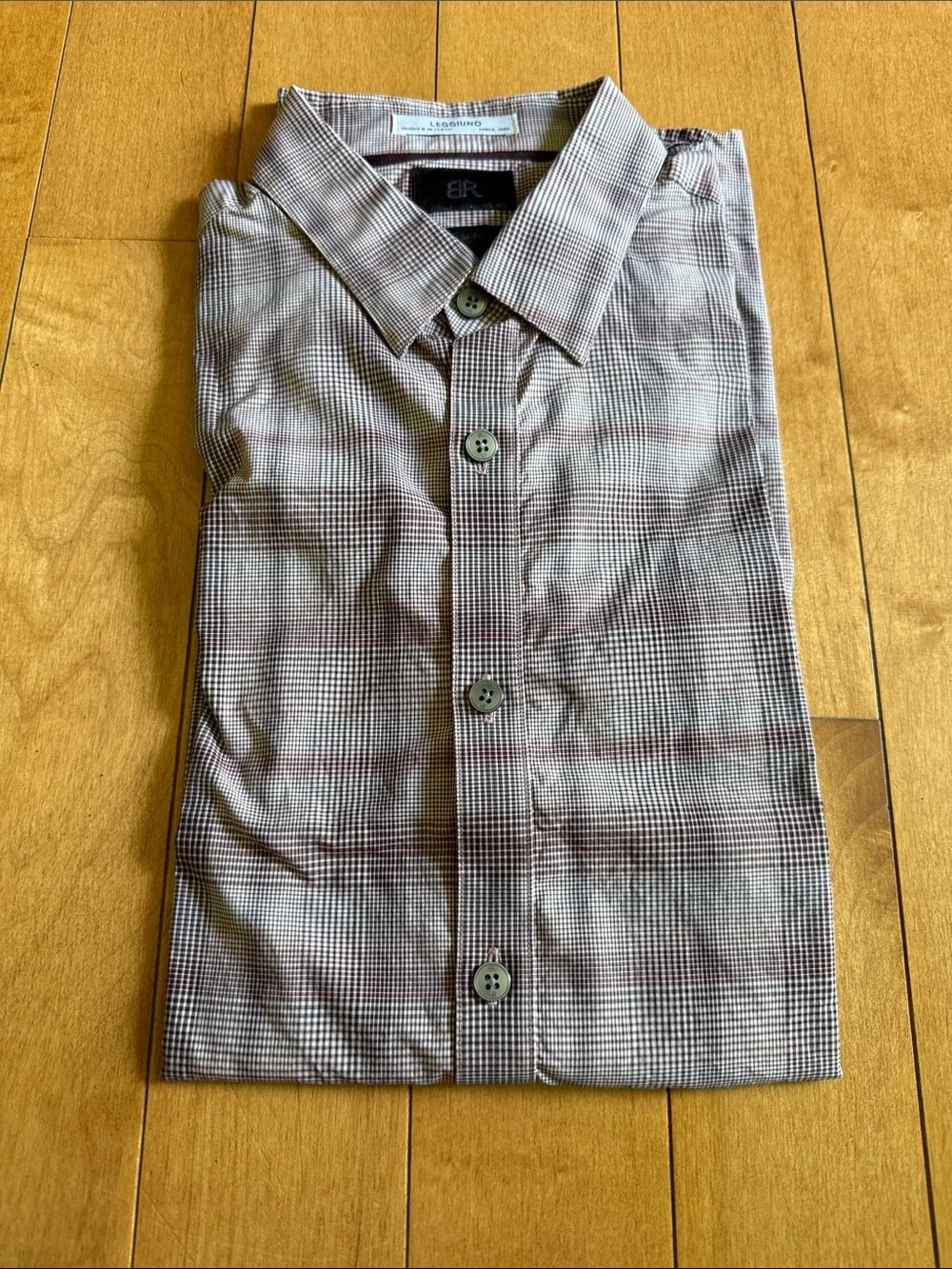 Banana Republic Men's Glen Plaid Dress Shirt in Maroon and Gray